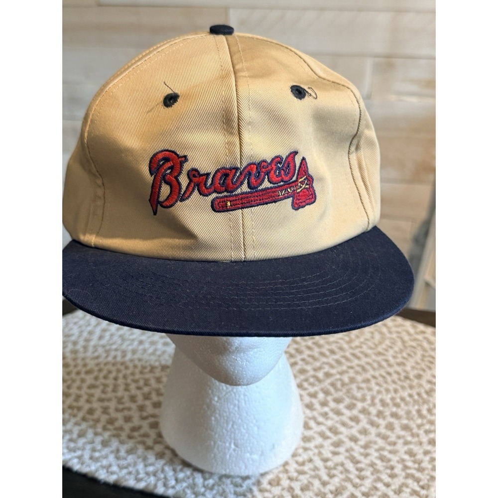 Atlanta Braves Chick-Fil-A SGA Men's Charlie O'Brien Auto SnapBack Fast Ship
